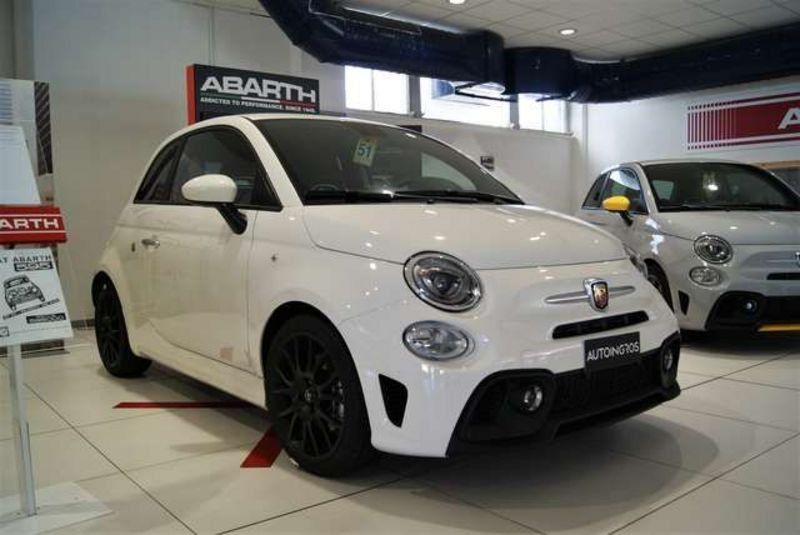 Abarth 595 1.4 Turbo T-Jet 165 CV