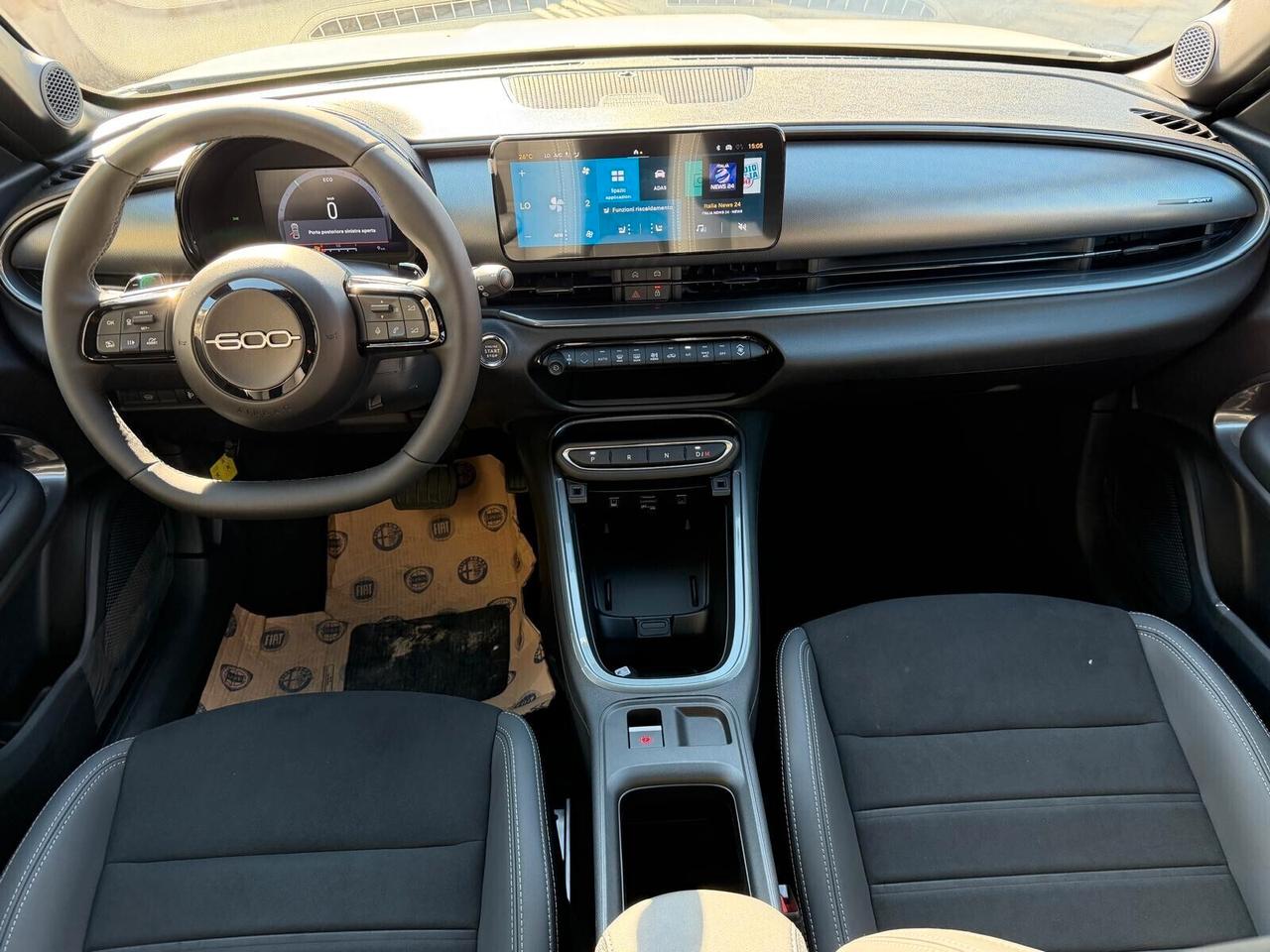 Fiat 600 Hybrid 145 CV DCT MHEV Sport Edizione Milano Cortina 26