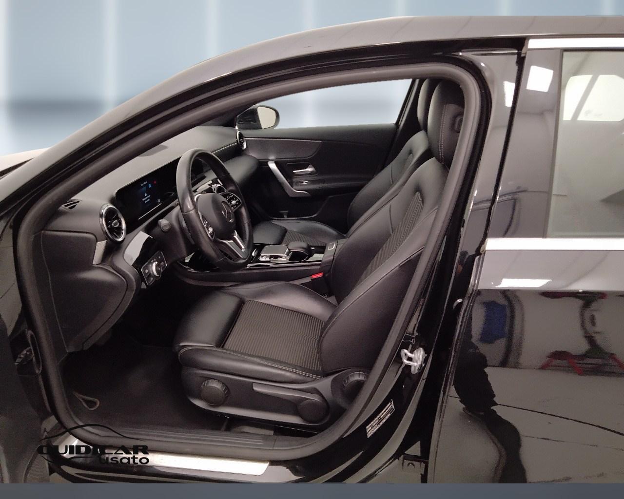Mercedes-Benz Classe A - W177 2018 - A 180 d Sport auto