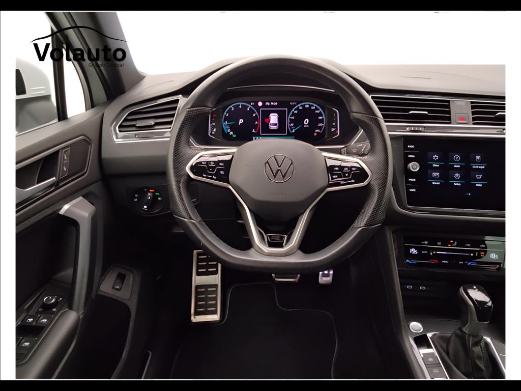 VOLKSWAGEN Tiguan II 2021 - Tiguan 1.5 tsi R-Line 150cv dsg