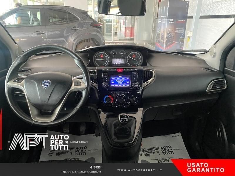 Lancia Ypsilon Ypsilon 1.0 hybrid Silver s&s 70cv
