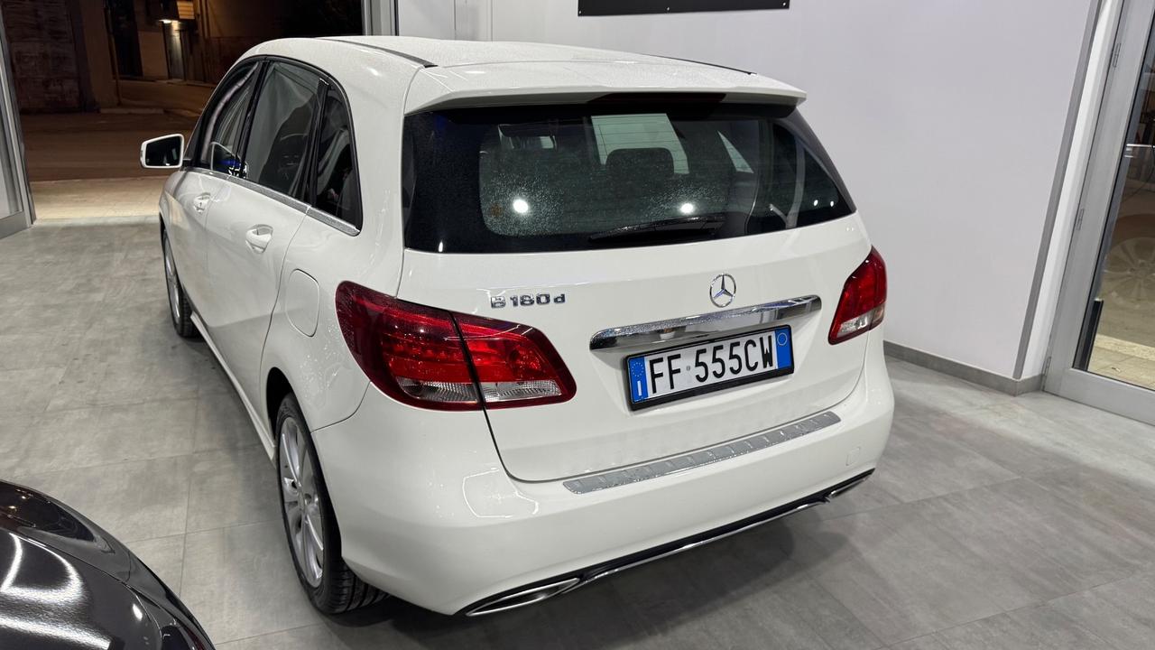 Mercedes-benz B 180 d Automatic Sport-2016