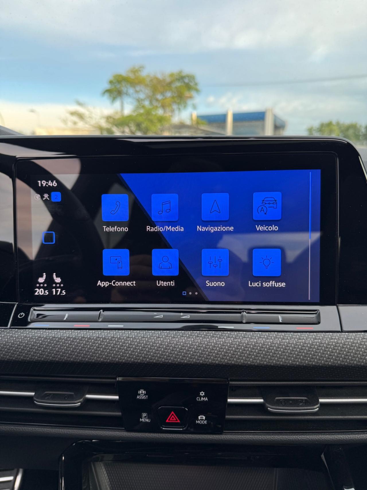 Volkswagen Golf 1.5 eTSI 150 CV EVO ACT DSG R-Line