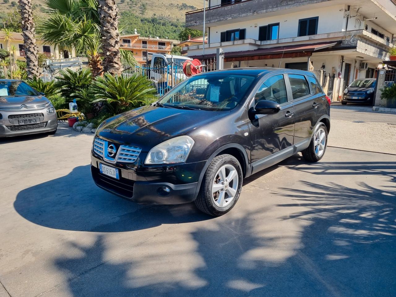 Nissan Qashqai 1.5 dCi Visia - ACCESSORIATA