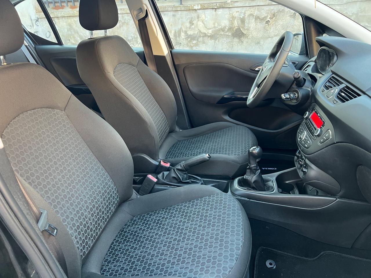 Opel Corsa 1.2 5 porte 4 cilindri