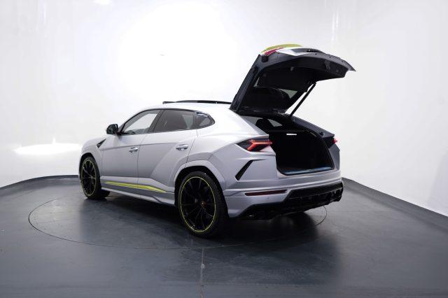 LAMBORGHINI Urus 4.0 650cv Graphite Capsule