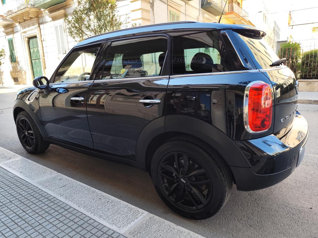 Mini Cooper D Countryman 1.6 DIESEL NAVI