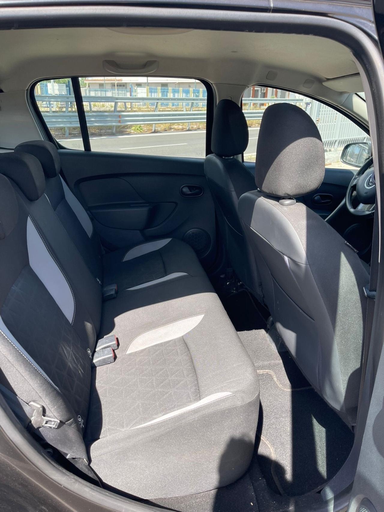 Dacia Sandero Stepway 1.5 DCI 2015