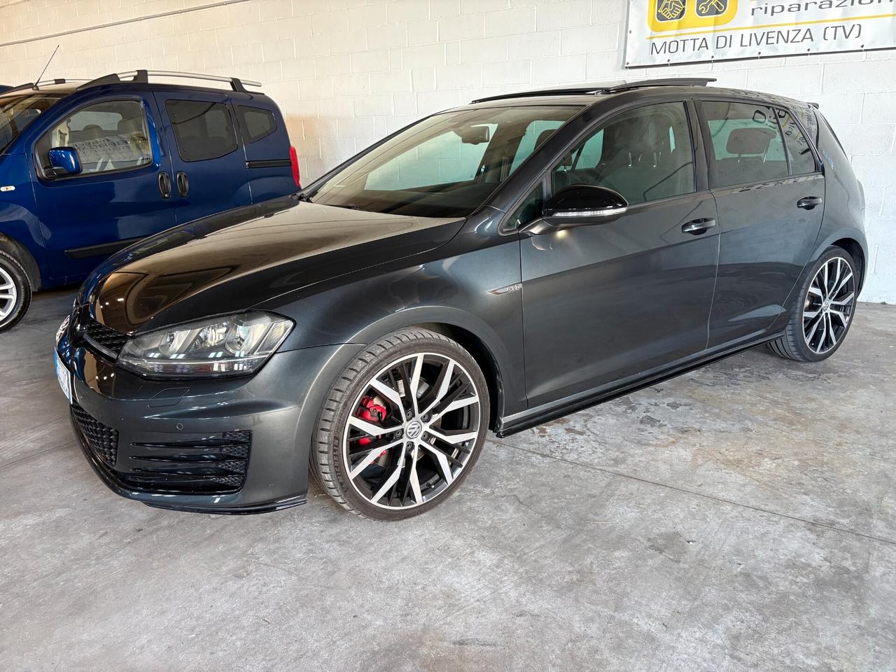 Volkswagen Golf GTD 2.0 TDI DSG 5 Porte Tetto Apribile