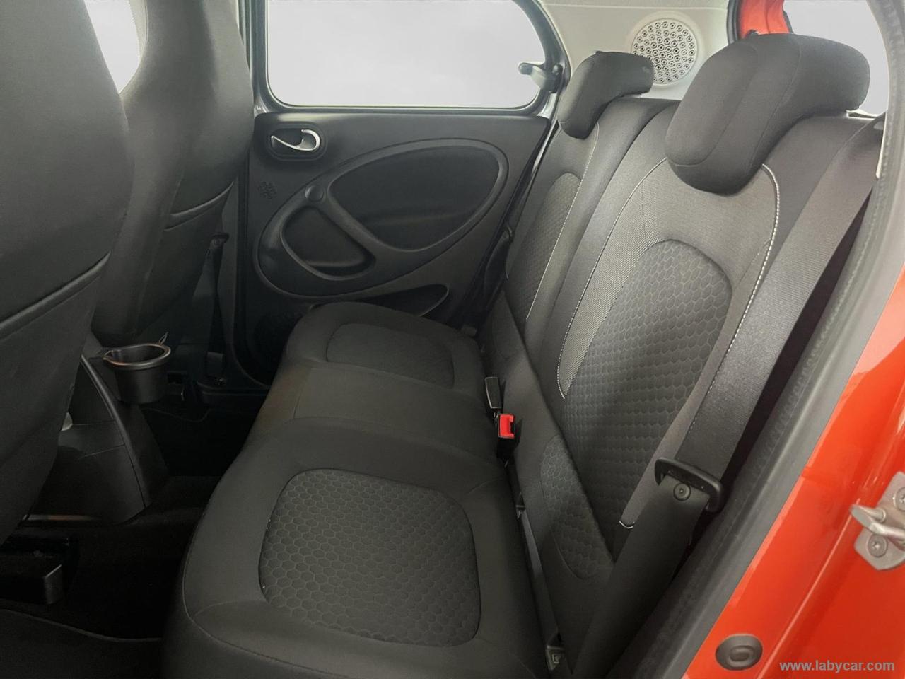 SMART forfour EQ Racingrey PARI NUOVO UFF ITA