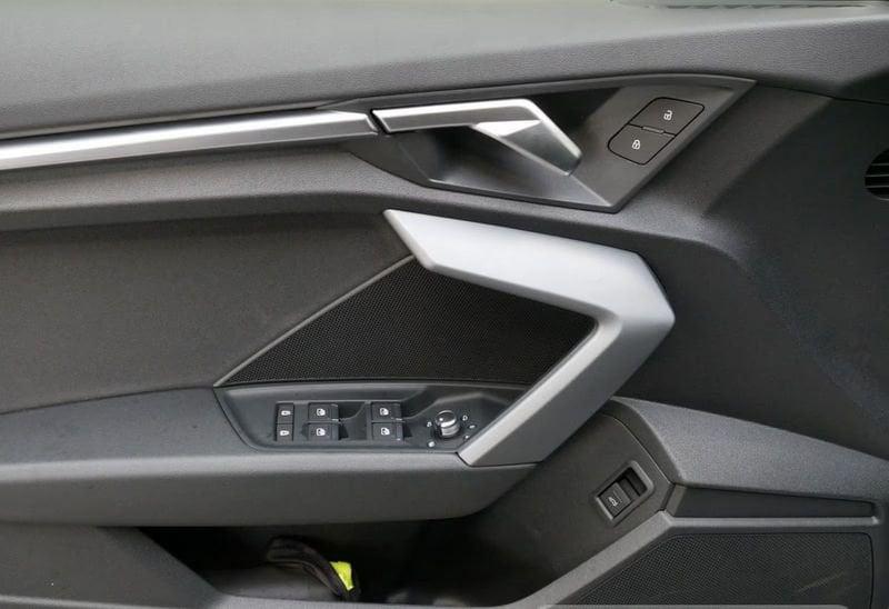 Audi A3 A3 SPB 35 TDI S tronic S line edition Led 17" Camera