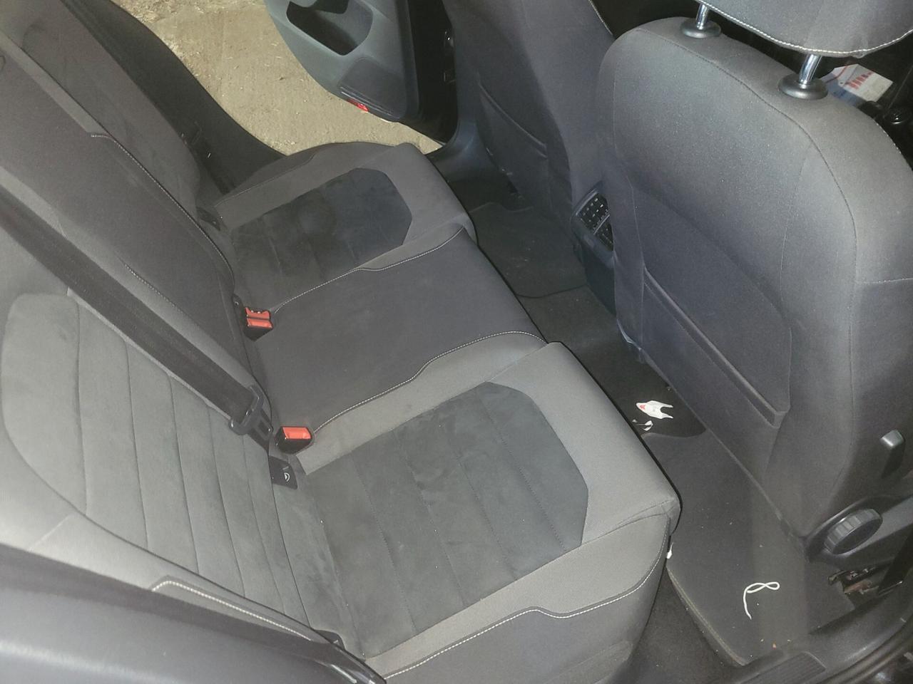 Volkswagen Golf Business 2.0 TDI 5p. Highline BlueMotion Technology