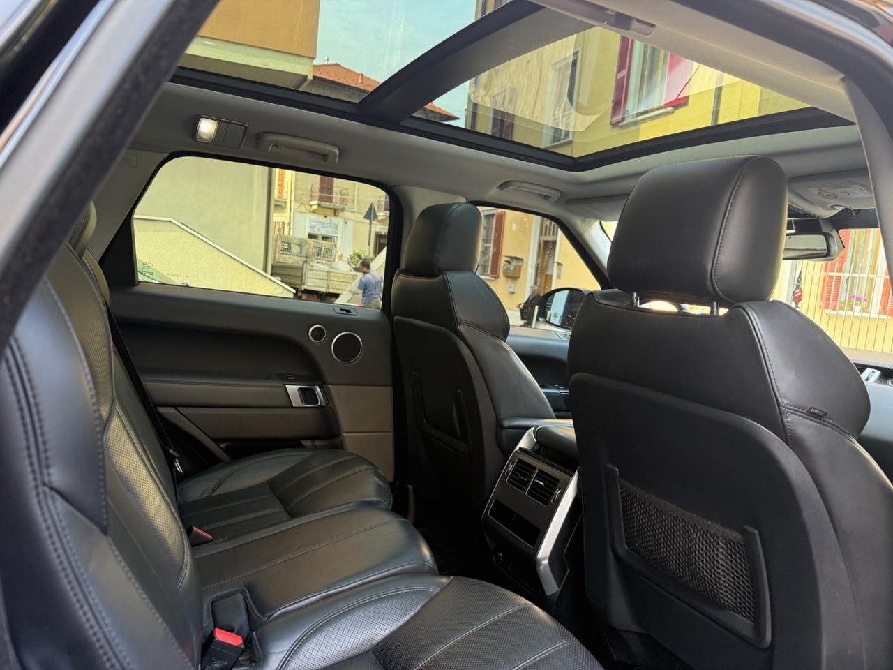 Land Rover Range Sport 3.0 TDV6 HSE Dynamic