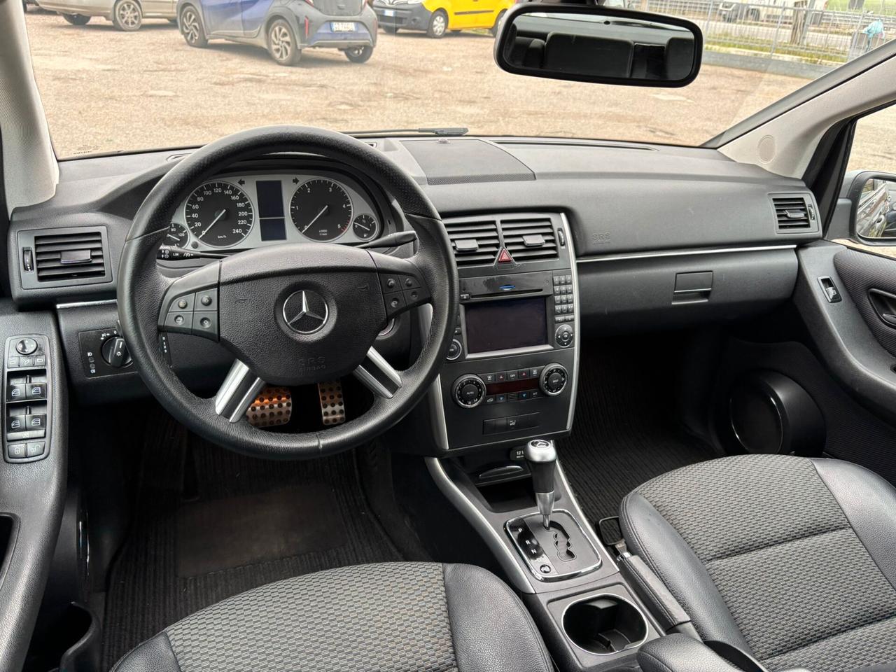 Mercedes-benz B 200 CDI Premium