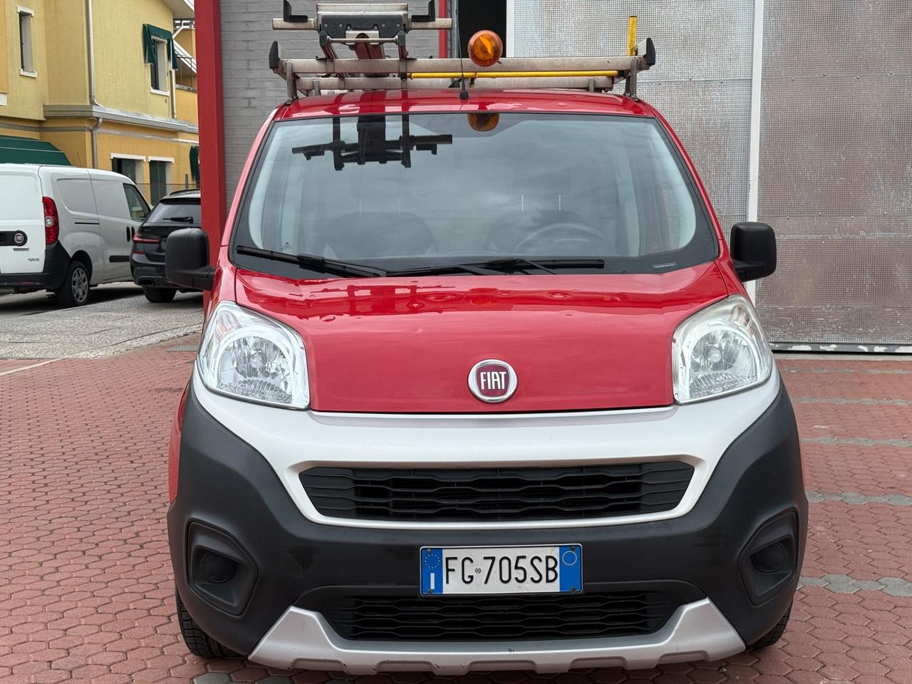 Fiat Fiorino 1.3 MJT 95CV Cargo Adventure