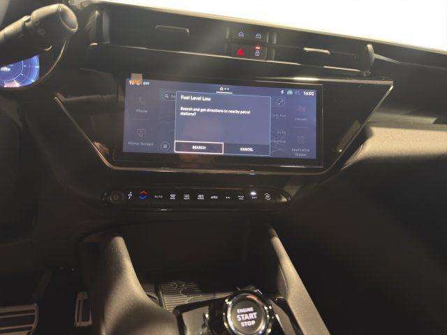 ALFA ROMEO Junior My25 Ibrida Q4