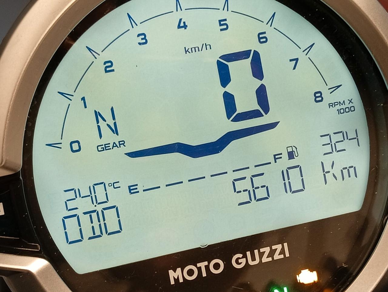 Moto Guzzi V7 V SPORT E5+