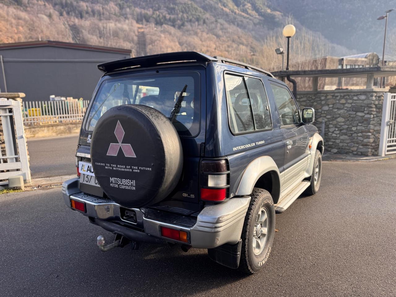 Mitsubishi Pajero 2.5 TDI Metal-top GLS Autocarro