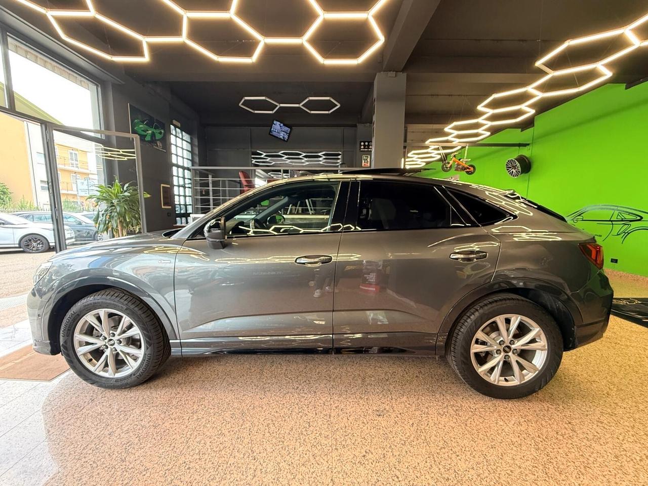 Audi Q3 SPB CON TETTO 35 TDI S line edition