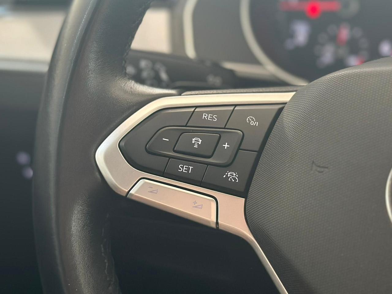 Volkswagen Passat Variant 2.0 TDI SCR EVO DSG Business