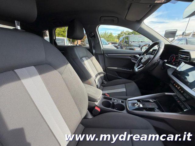 AUDI A3 SPB 30 g-tron S tronic Business Advanced