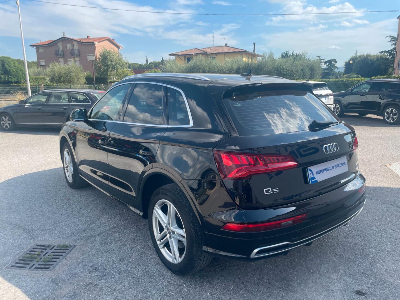 Audi Q5 40 TDI quattro S tronic line plus