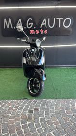 Piaggio Vespa 300 GTS