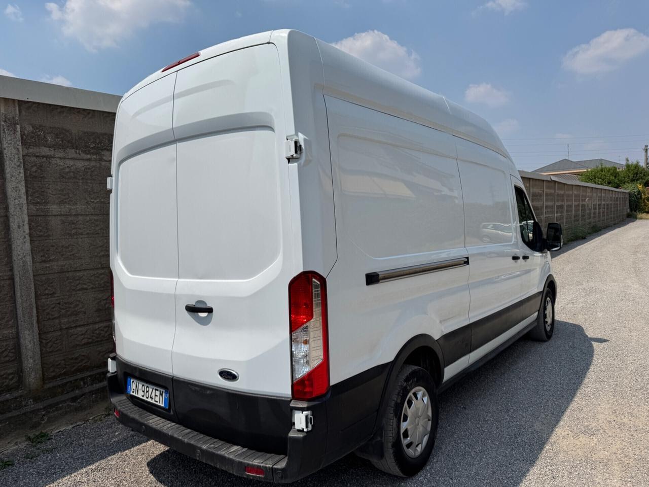 Ford Transit MAXI 2023