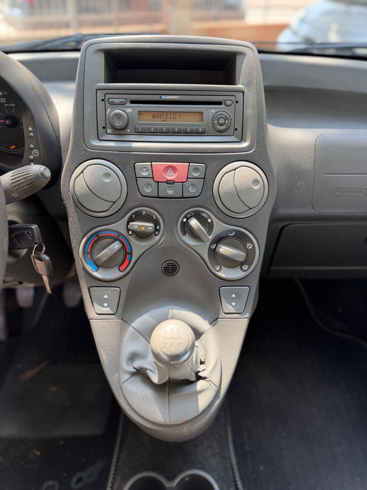 Fiat Panda 1.2 Dynamic Neopatentati