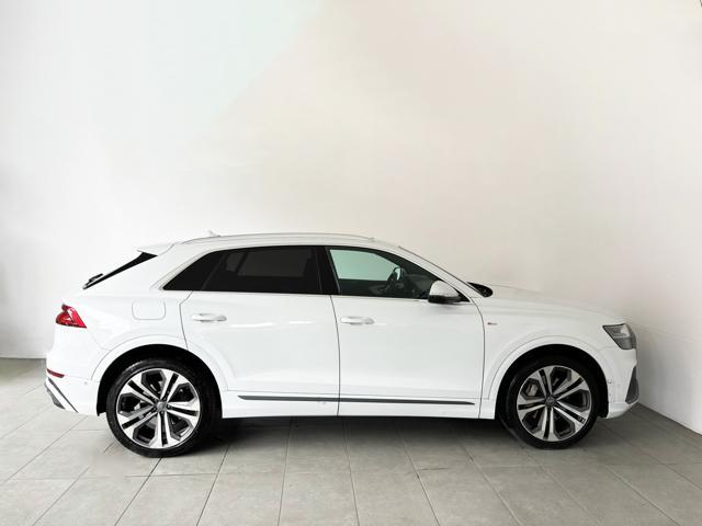 AUDI Q8 50 TDI 286 CV quattro tiptronic Sport