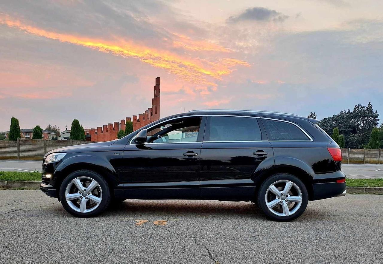 Audi Q7 3.0 V6 TDI 233 CV quattro F1 Sline 7posti