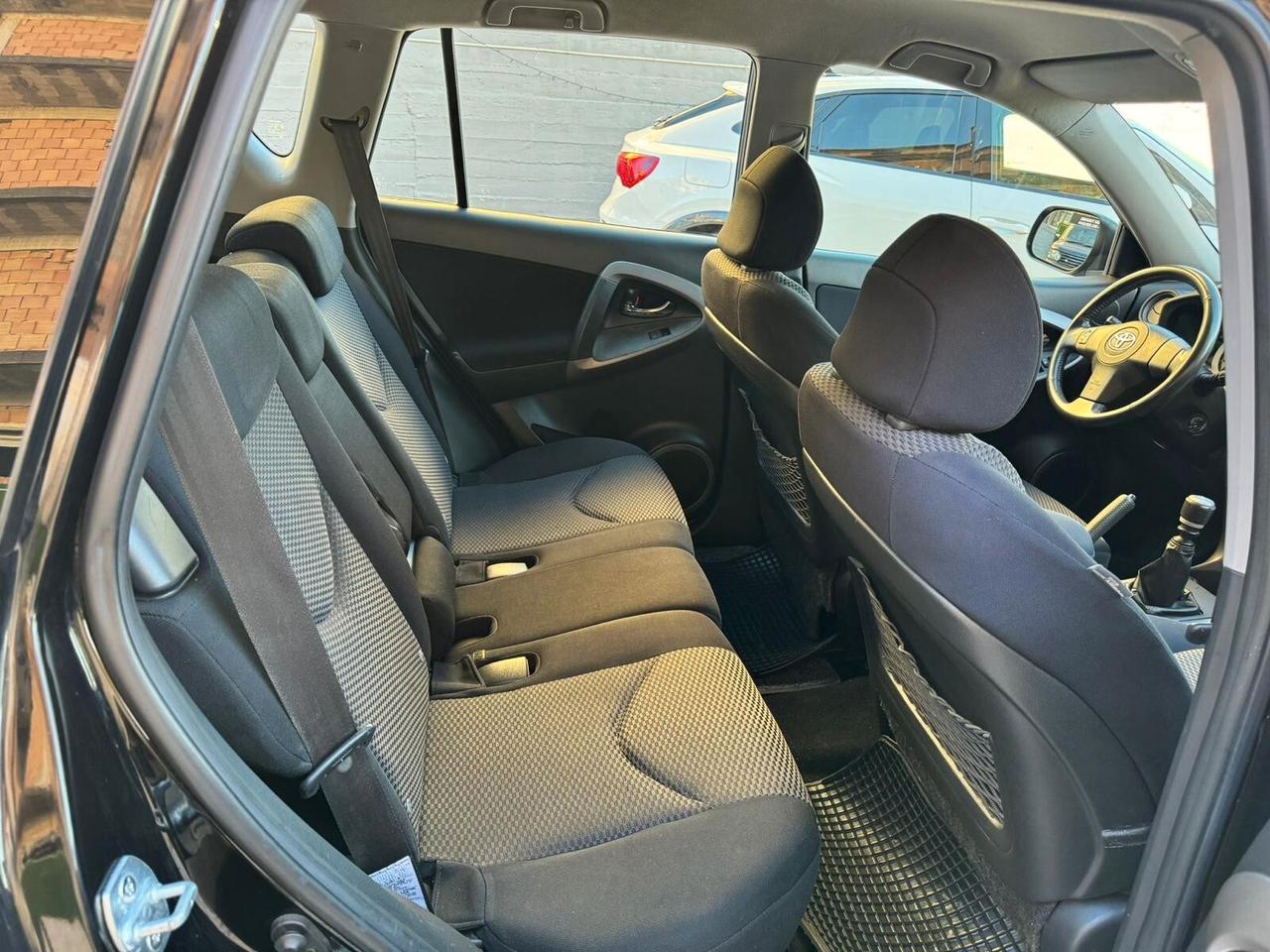 Toyota RAV 4 RAV4 2.2 D-4D 136 CV