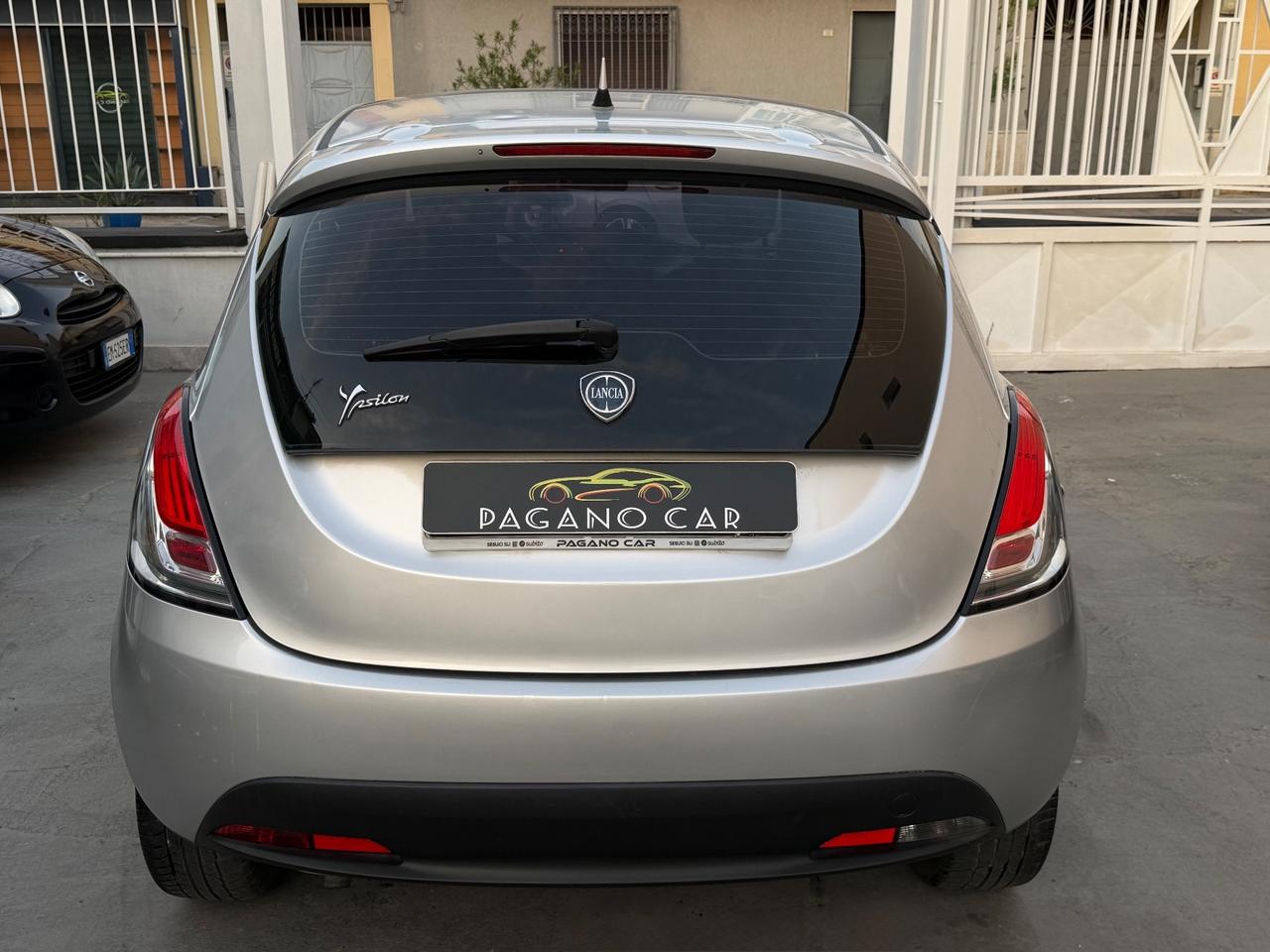 Lancia Ypsilon 1.2 69 CV 5 porte S&S Platinum GPL
