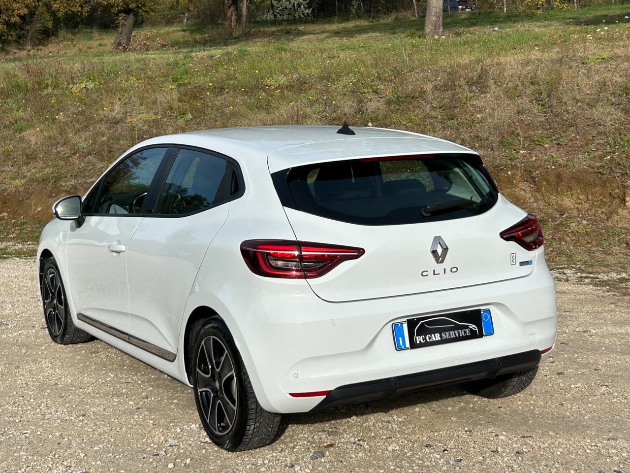 Renault Clio Full Hybrid E-Tech 140 CV 5 porte Intens