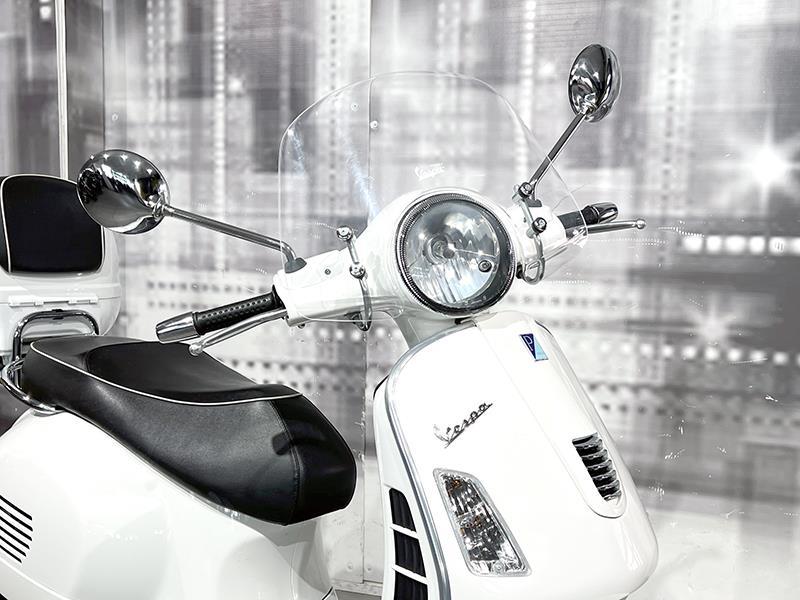 Vespa GTS 300 I.E. Super