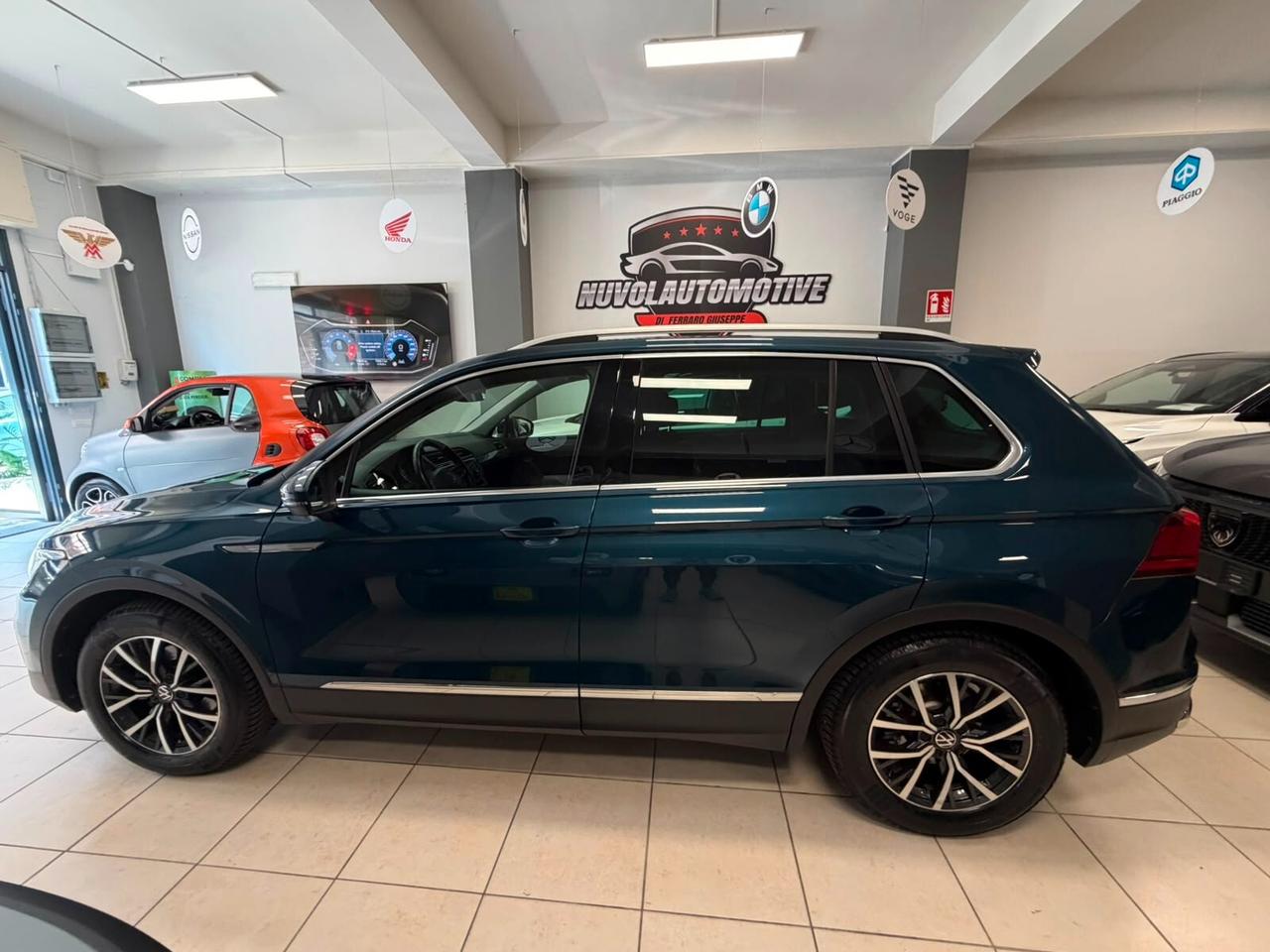 Volkswagen Tiguan 2.0 TDI 150 CV SCR DSG Elegance a rate da 250 al mese