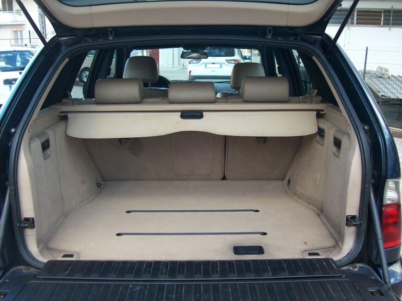 Bmw X5 3.0d cat 218CV Aut. "GANCIO TRAINO"