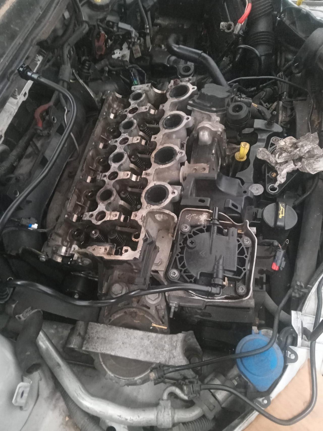 Ford Focus 2.0 TDCi motore rotto!!!