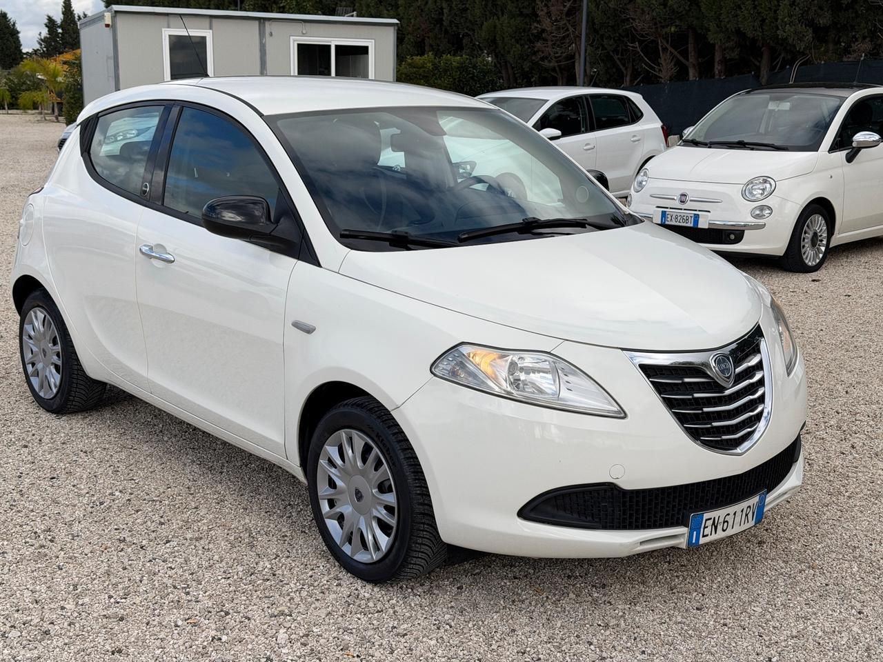 Lancia Ypsilon 1.2 69 CV 5 porte GPL Ecochic Gold