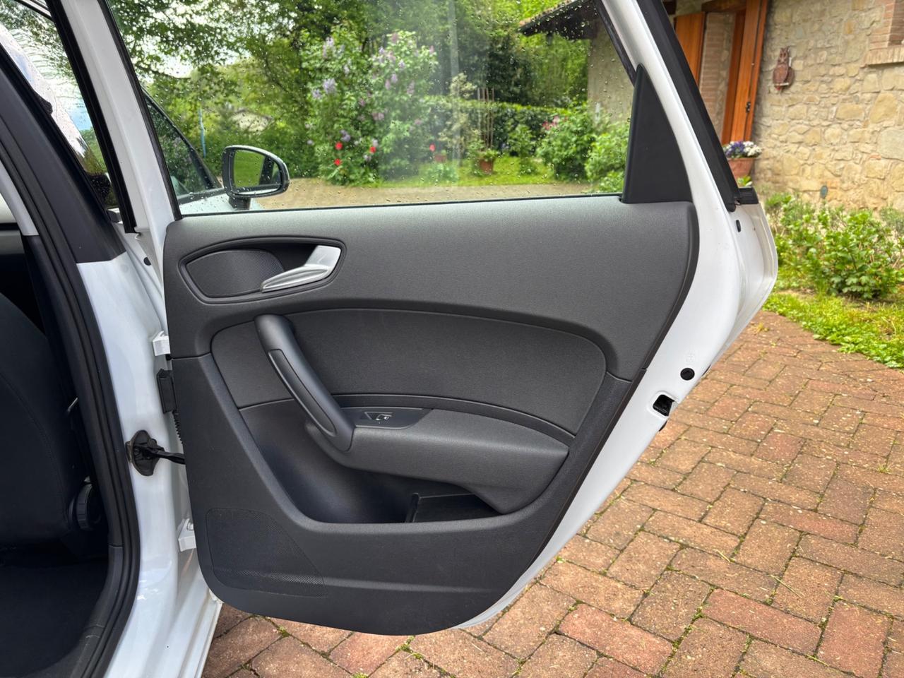 Audi A1 SPB 1.4 TDI 90CV 5p OK NEOPATENTATI