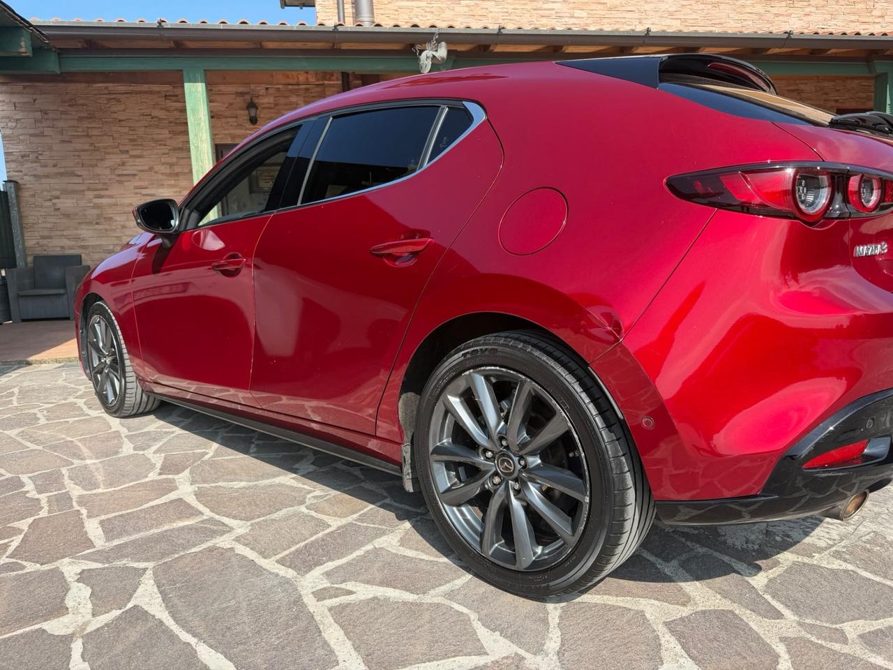 Mazda 3 2.0L e-Skyactiv-G M Hybrid Exclusive neopatentati