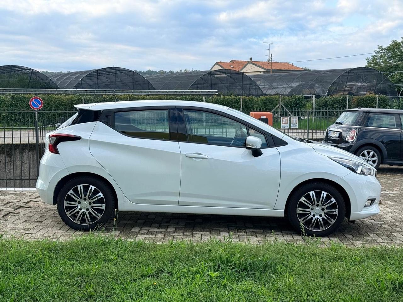 Nissan Micra 1.0 12V 5 porte Business 71cv
