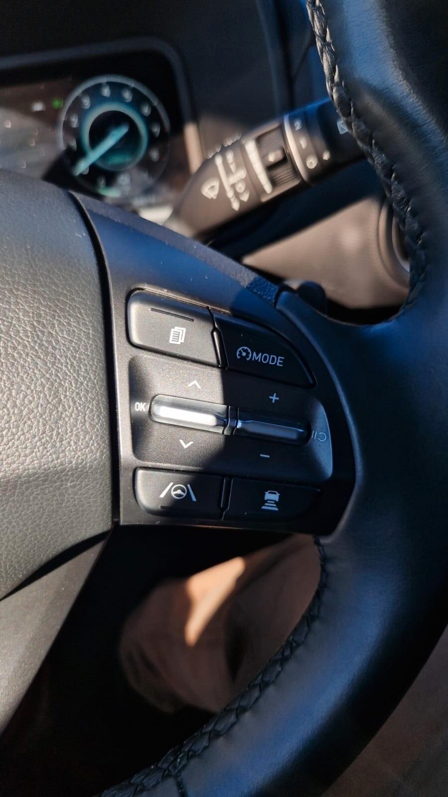 Hyundai Kona HEV 1.6 DCT XLine