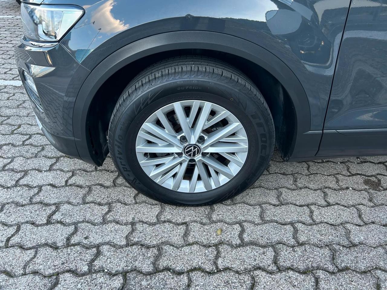 Volkswagen T-Roc 1.0 tsi 110cv NEOPATENTATI OK!!!