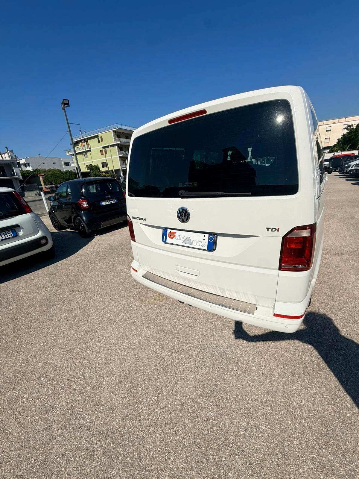 Volkswagen Multivan 2.0 TDI 150CV DSG Trendline