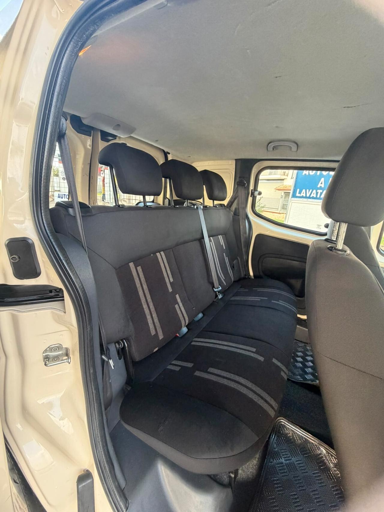 Fiat Fiorino 1.3 MJT 75CV Combi Semivetrato