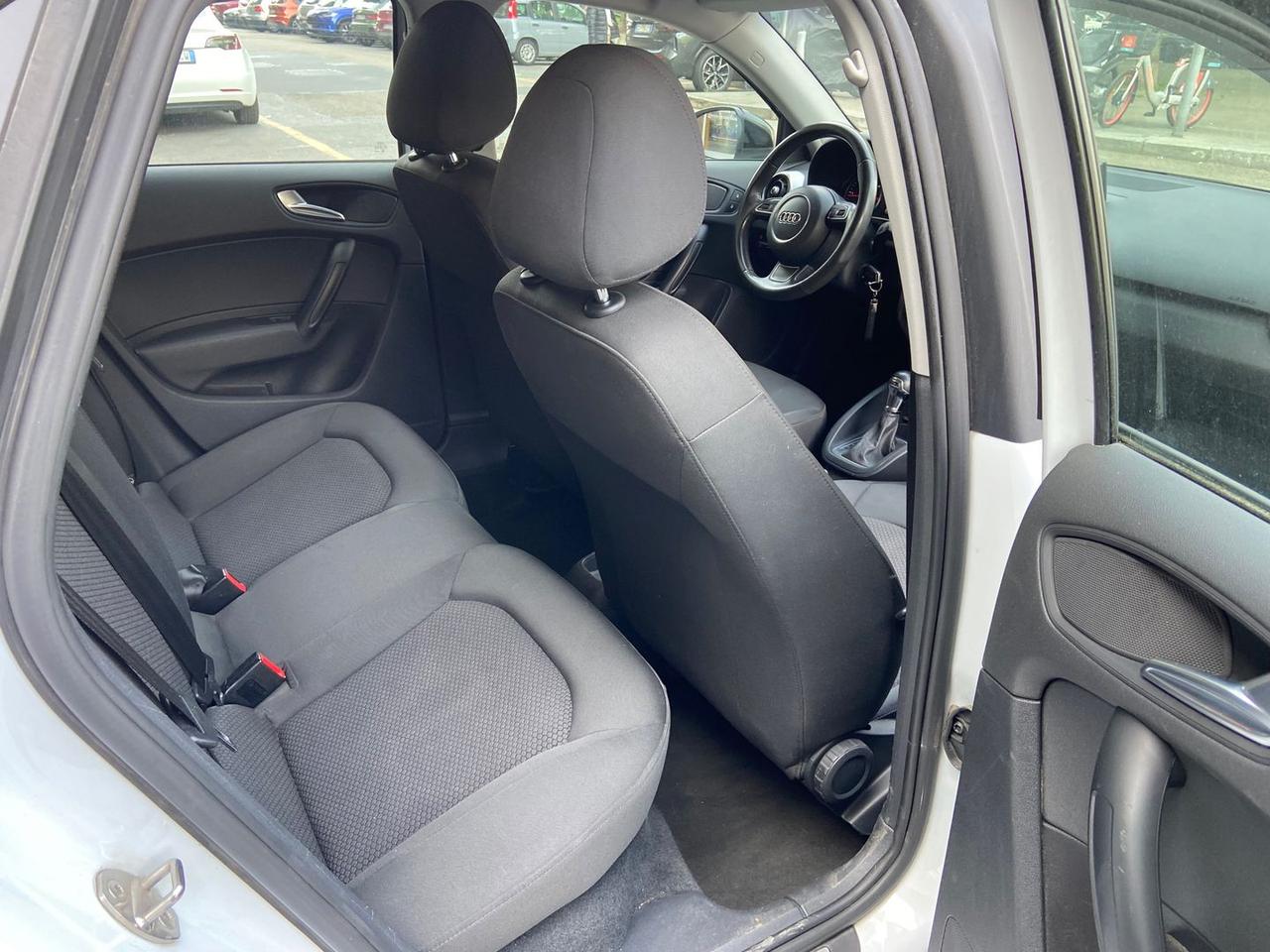 Audi A1 S Line Edition 1.6 TDI #10493