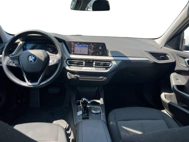 BMW 118 i 5p. Business Advantage
