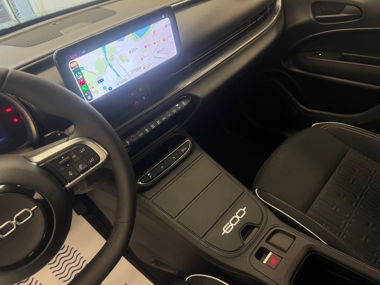 Fiat 600 Hybrid 101 CV DCT MHEV Icon