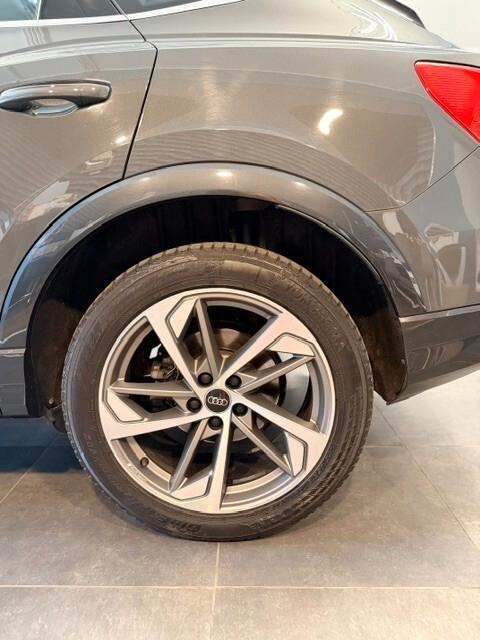 Audi Q3 35 TDI SPORTBACK S tronic Identity Black